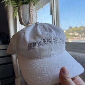 Taylor swift speak now hat